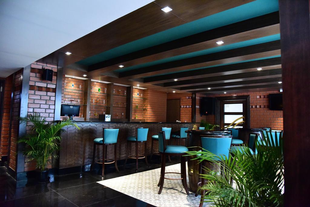 เดอะ รอยัล คอมฟอร์ต Hotel บังกาลอร์ ภายนอก รูปภาพ