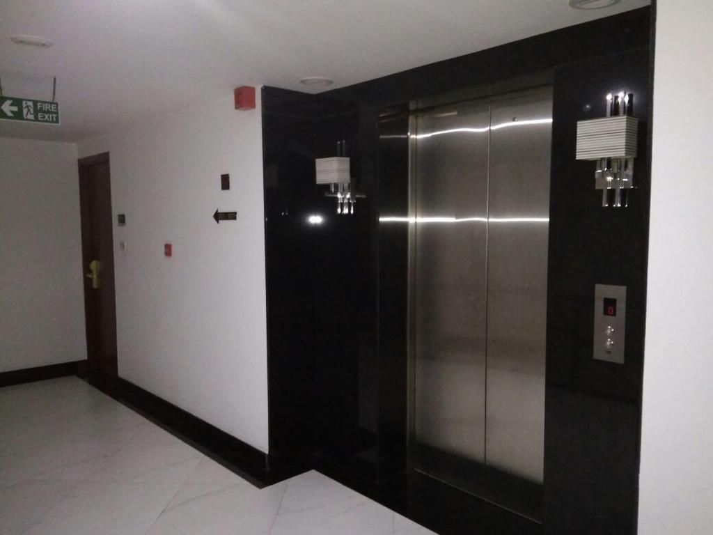 เดอะ รอยัล คอมฟอร์ต Hotel บังกาลอร์ ภายนอก รูปภาพ